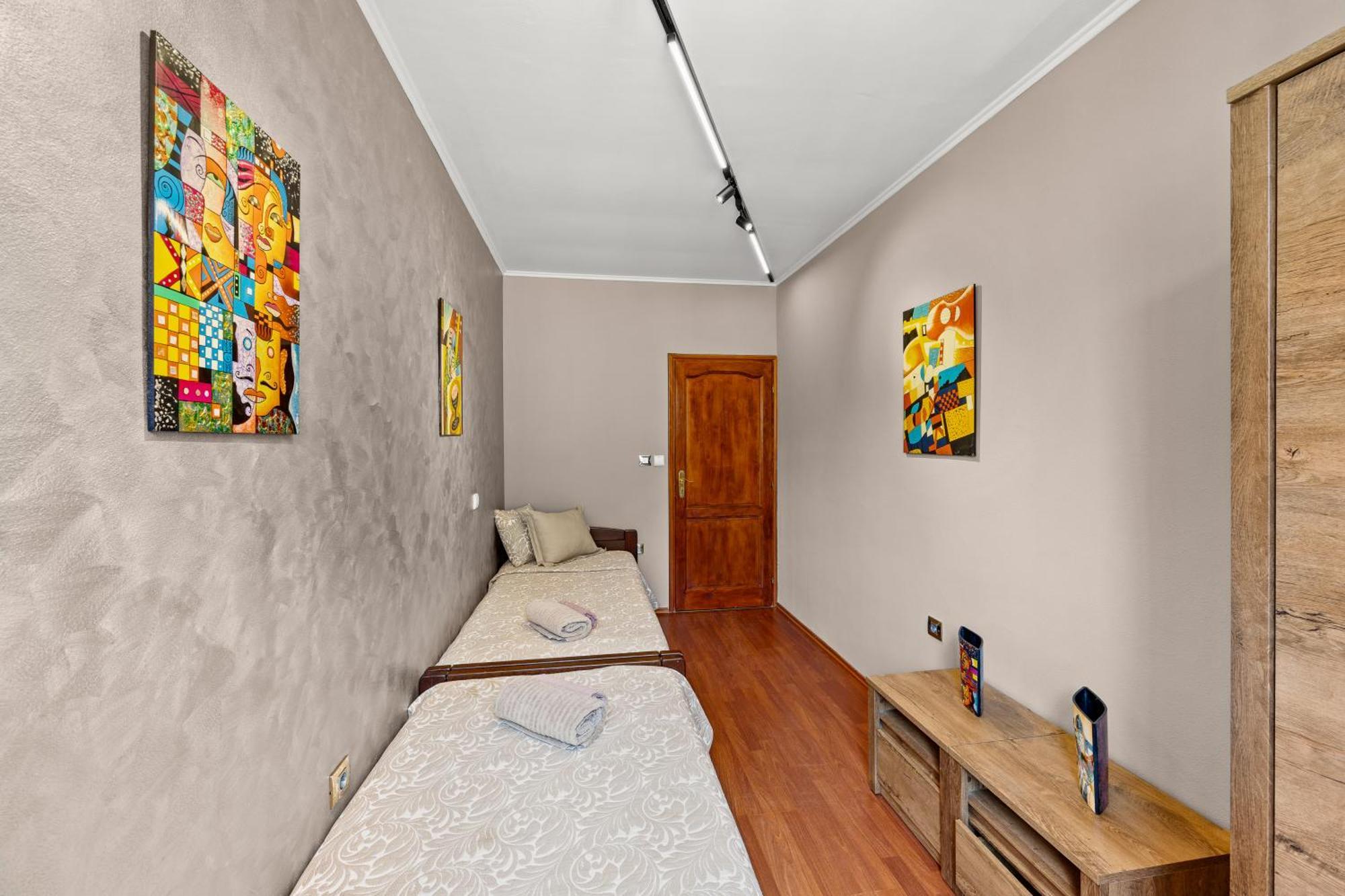Diana Hall View Póla